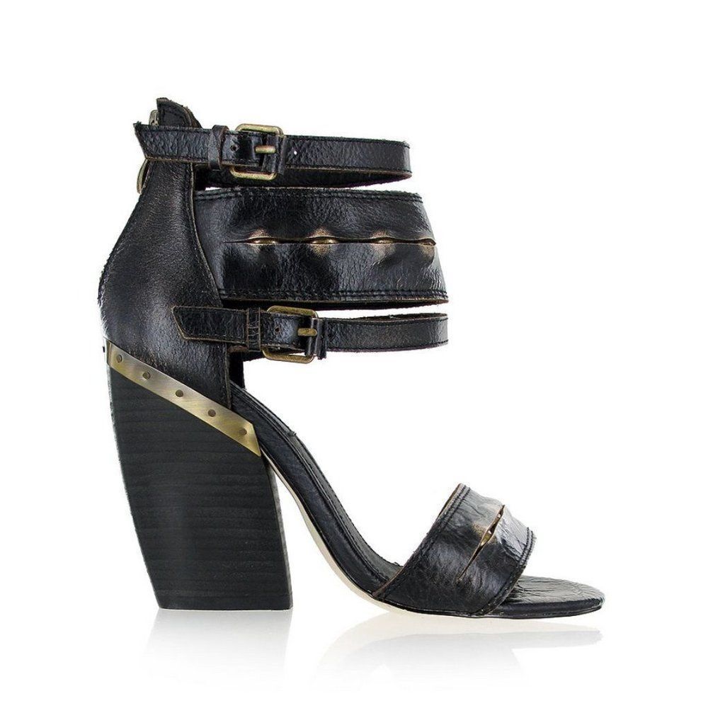 Mia Limited Edition 'Monterey' Sandal